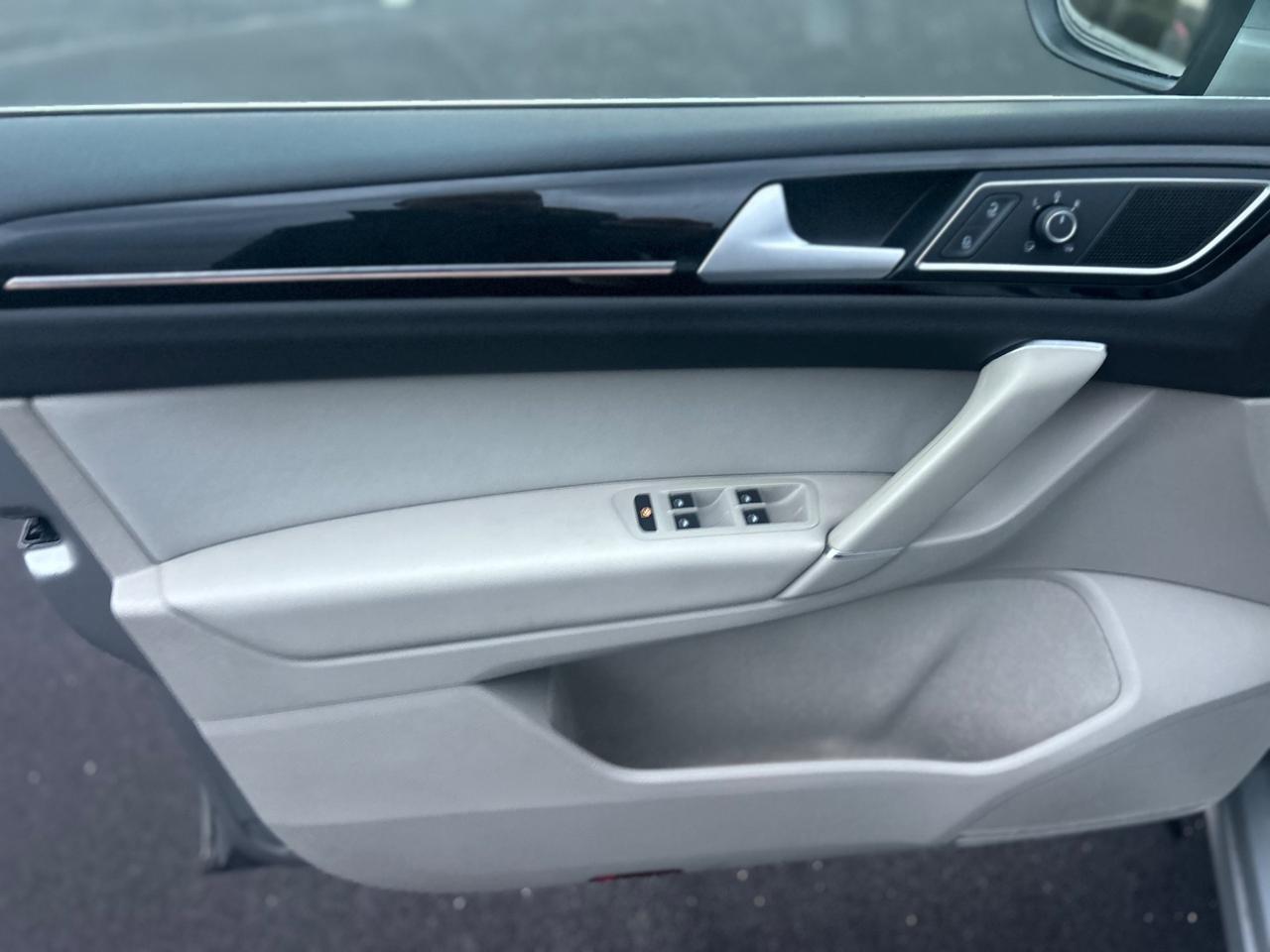 Volkswagen Golf Vw 7 1600 tdi sport plus tetto apribile