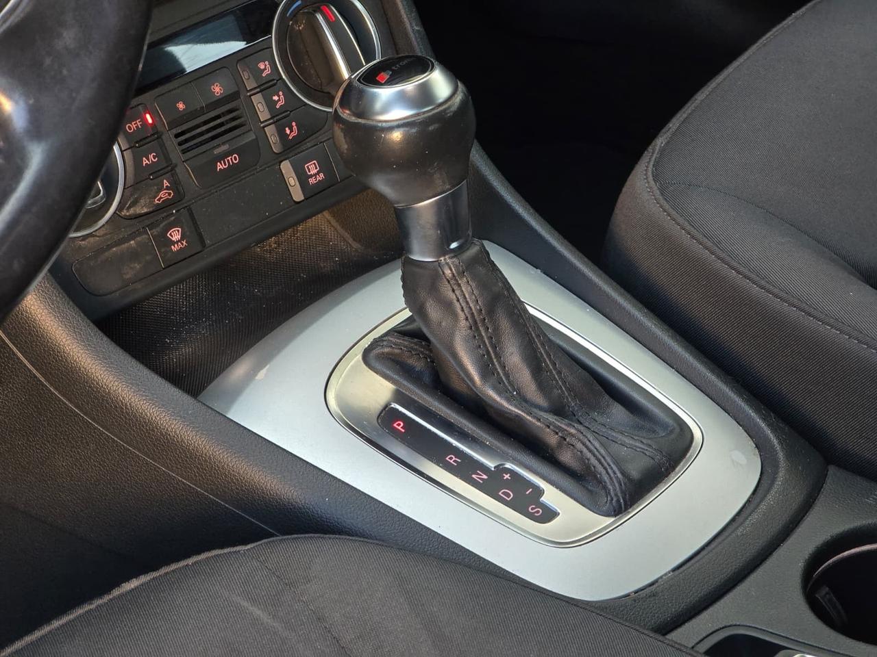 Audi Q3 2.0 TDI 150 CV S tronic Design