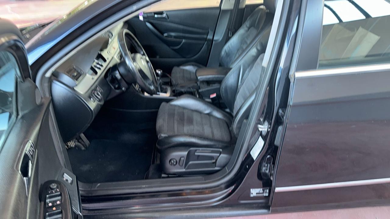 Volkswagen Passat 2.0 TDI DPF 4mot. Highline