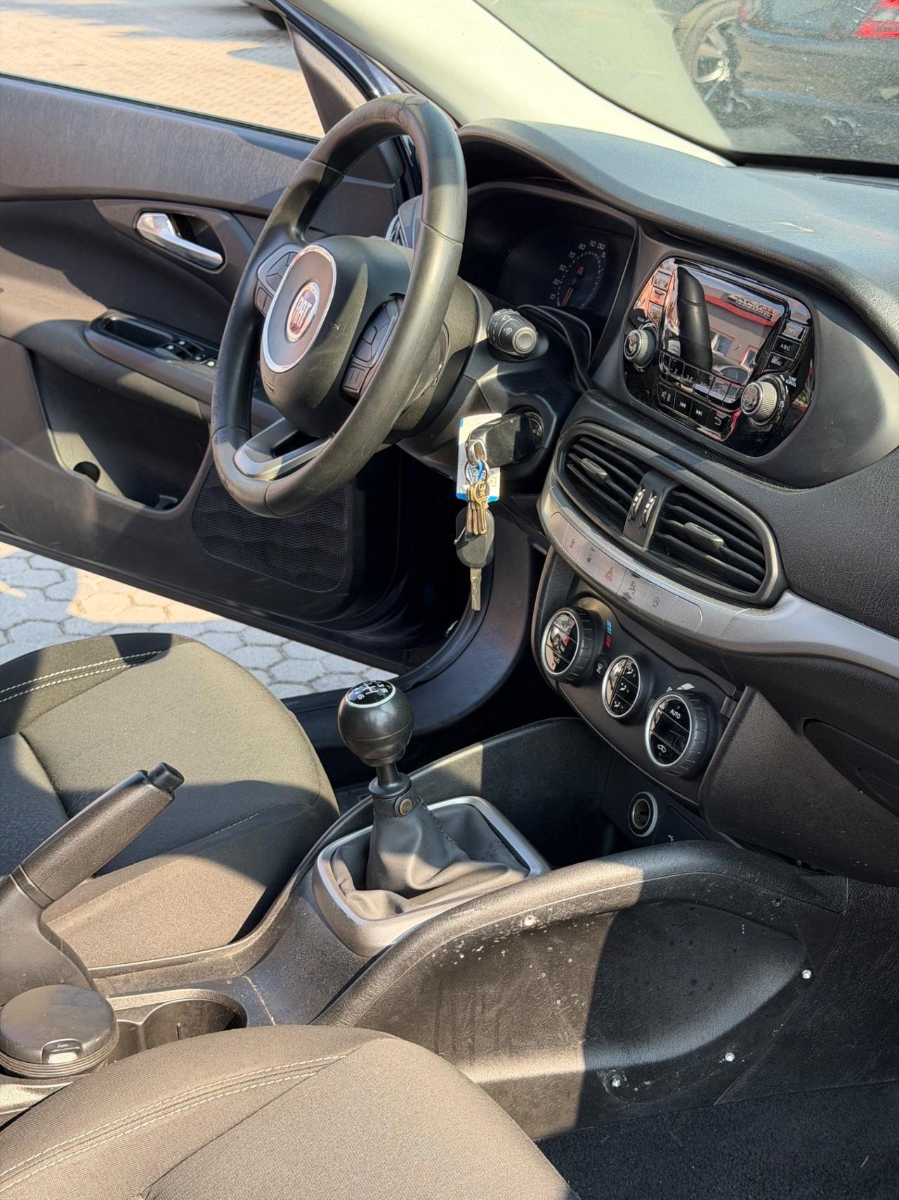 Fiat Tipo 1.6 Mjt S&S 5 porte Easy