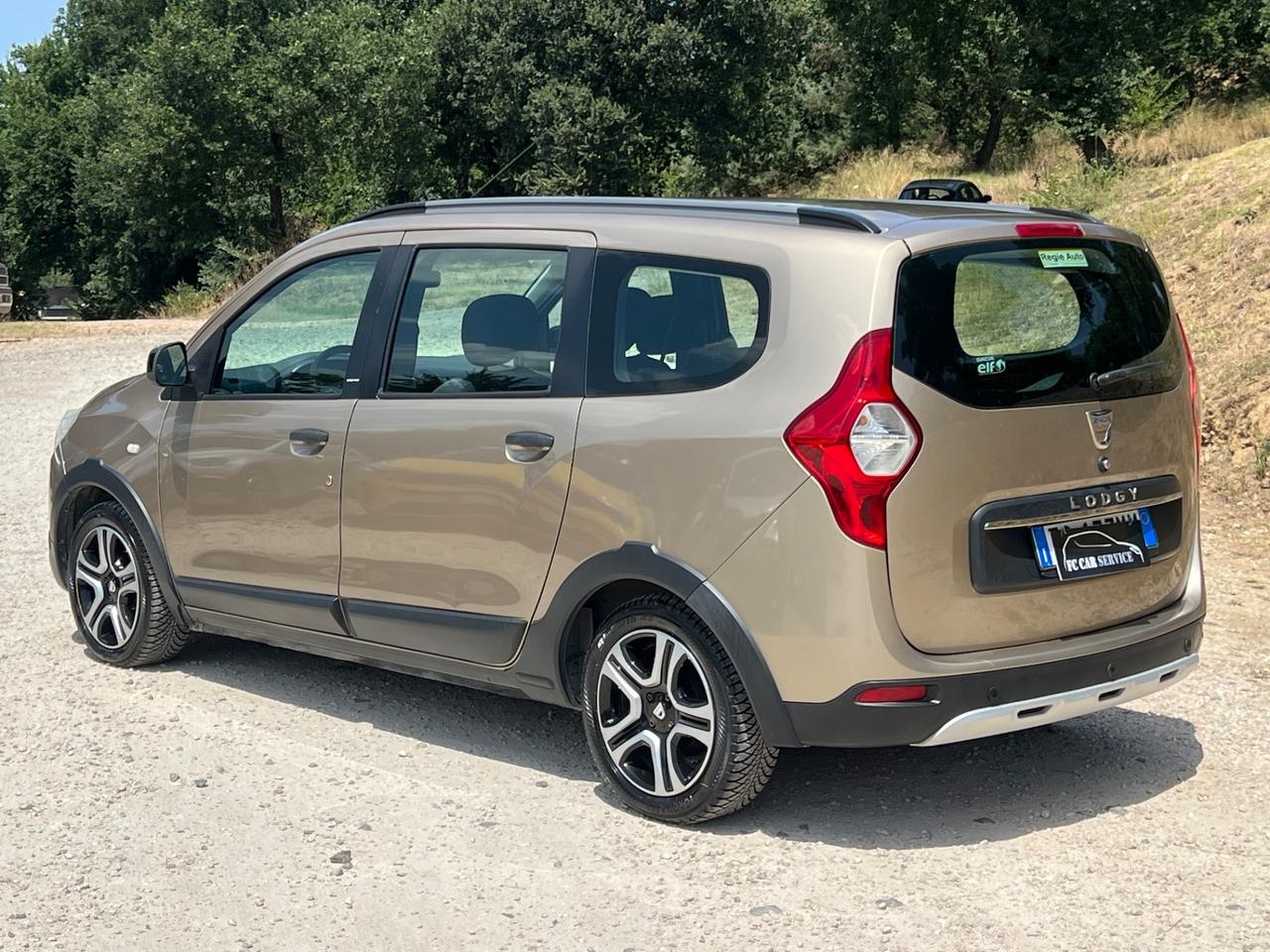 Dacia Lodgy Stepway 1.6 GPL PERMUTE RATE GARANZIA