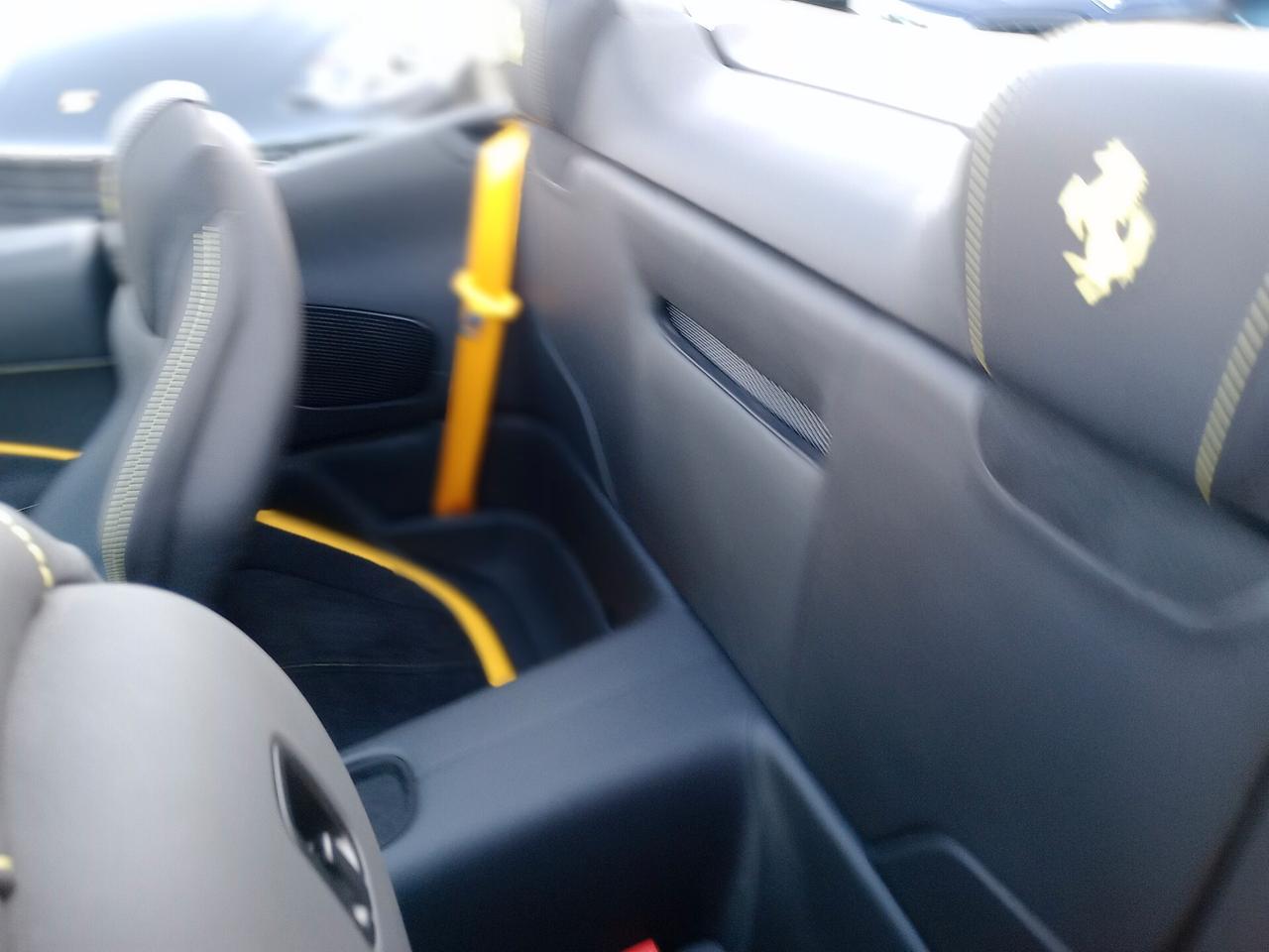 Ferrari Roma Spider VALUTIAMO PERMUTE