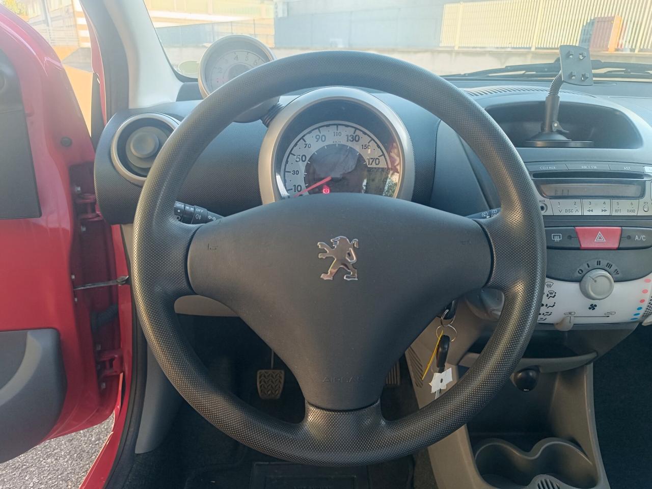 Peugeot 107 1.0 5 porte del 2011 SOLO 63.000 KM