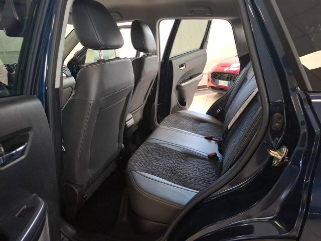 SUZUKI Vitara 1.4 Hybrid 4X4 AllGrip Top Bicolor aziendale