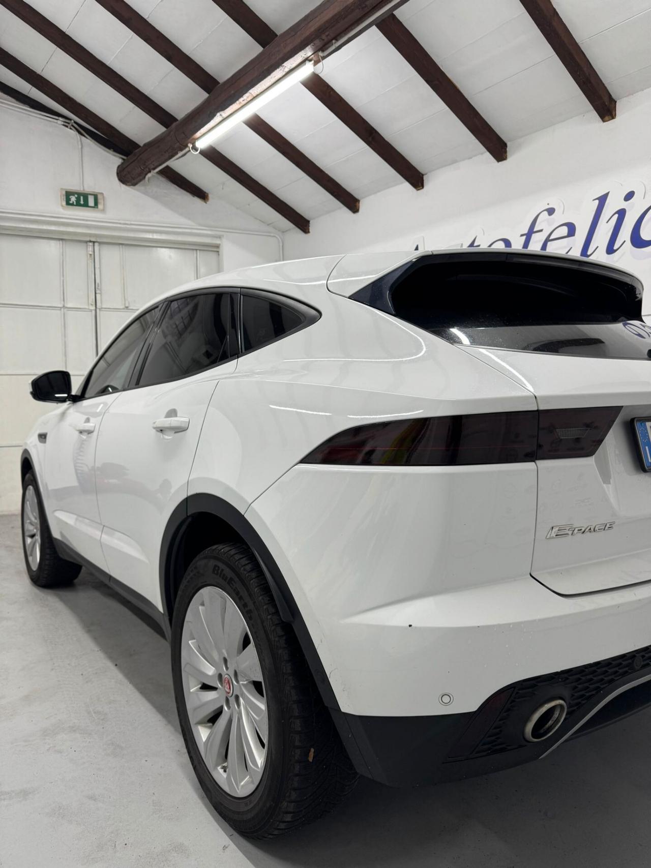 Jaguar E-Pace 2.0D 150 CV AWD aut. R-Dynamic HSE