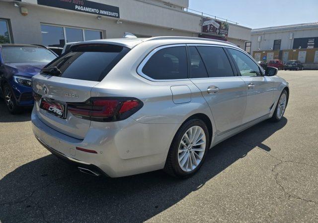 BMW 530 530e Touring Luxury auto IVA ESPOSTA