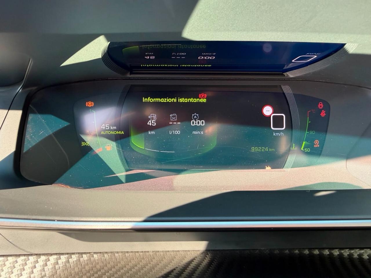 Peugeot 2008 PureTech 100 S&S Allure