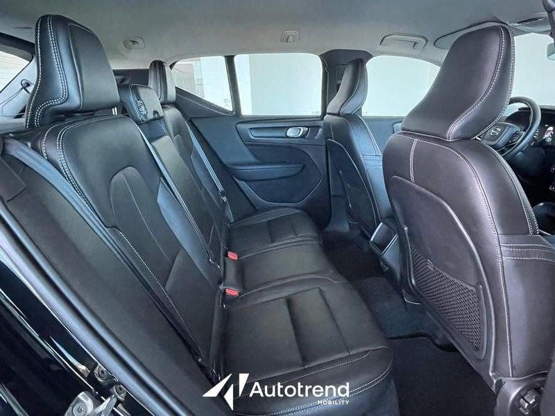 Volvo XC40 D3 150 CV AWD Automatica NAVI LED Inscription