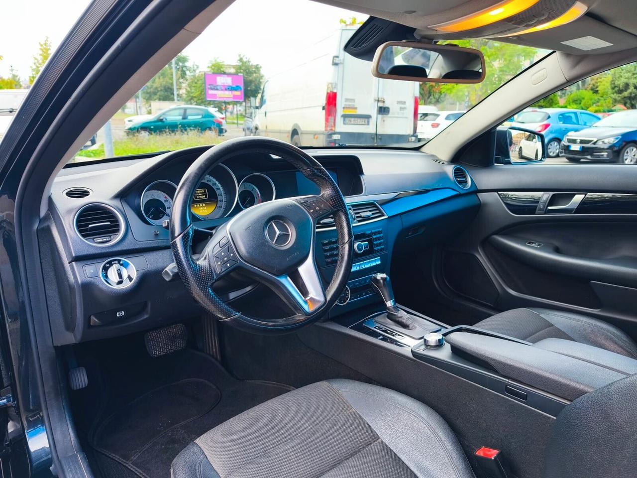 Mercedes-benz C 220 CDI BlueEFFICIENCY Coupé Executive