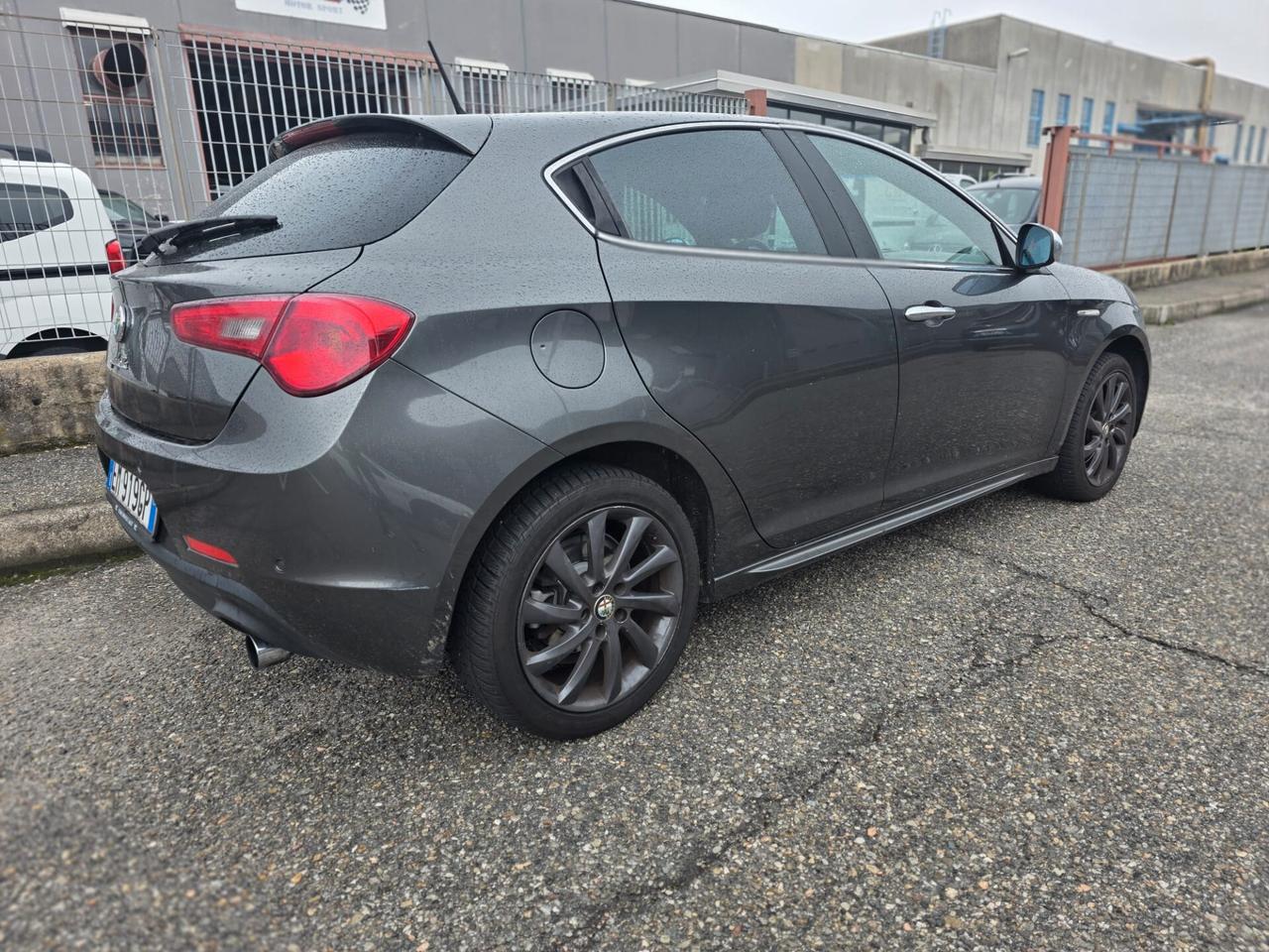 Alfa Romeo Giulietta 2.0 JTDm-2 140 CV Exclusive