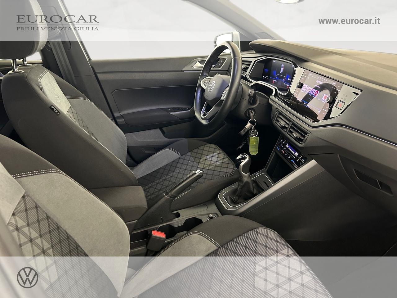 Volkswagen Polo 1.0 tsi r-line 95cv