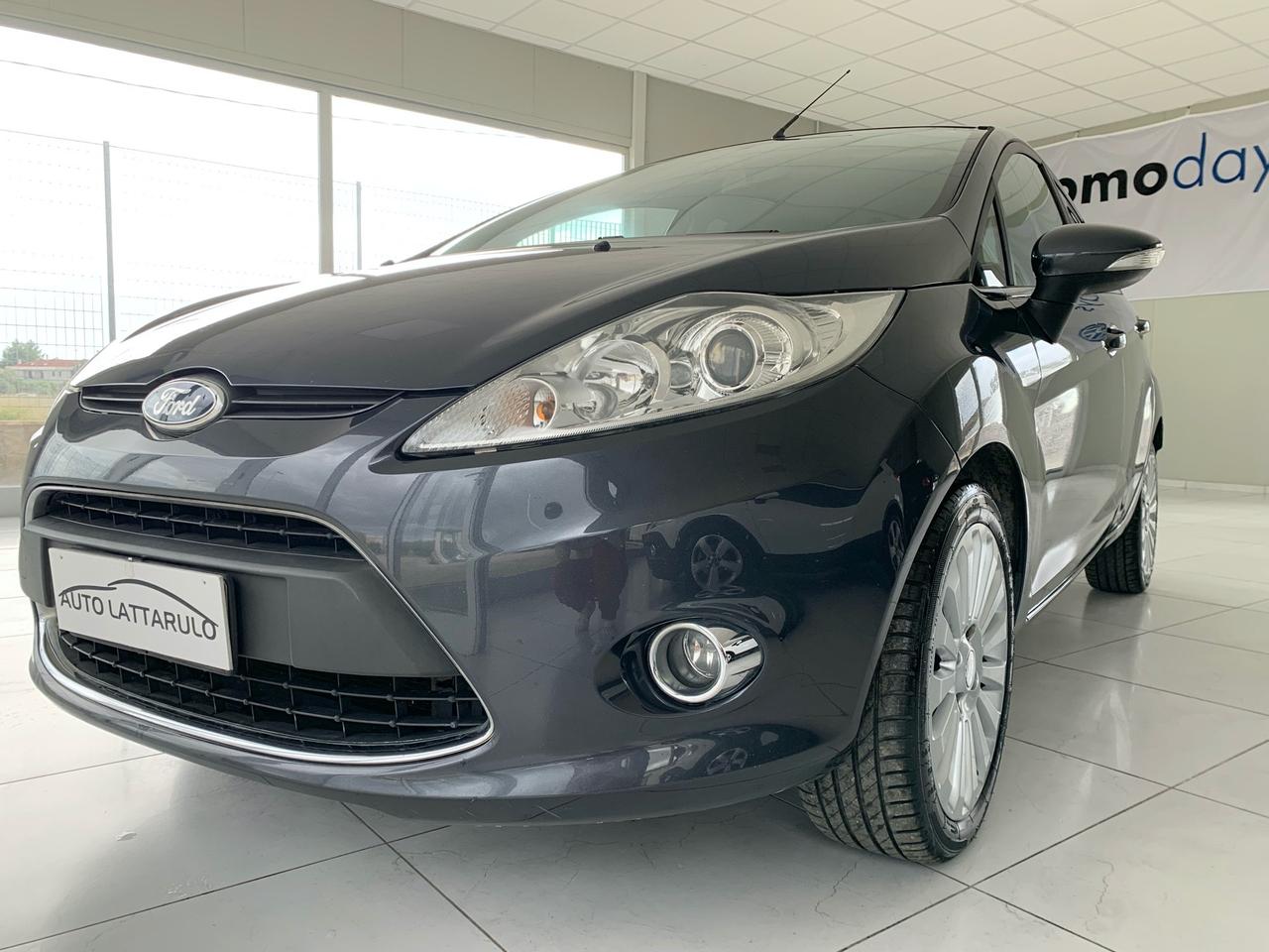 Ford Fiesta 1.4 5 porte Bz.- GPL Titanium