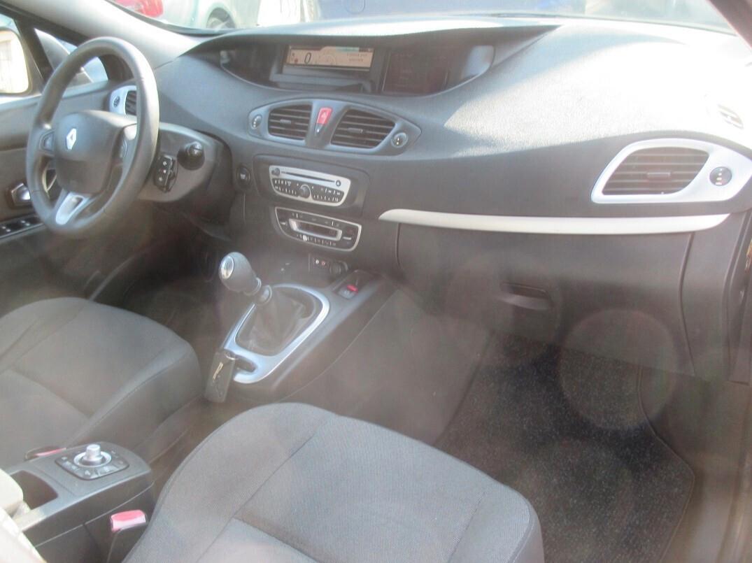 Renault Scenic 1.5 dCi 110CV Dynamique 7 Posti