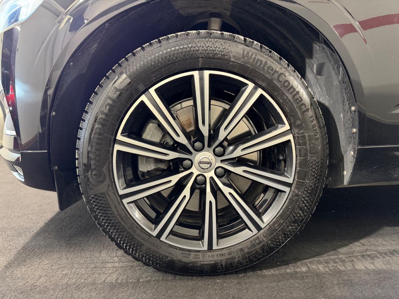 Volvo XC 60 XC60 B4 (d) AWD Geartronic Inscription FULL OPTIONAL, SEDILI IN PELLE CON REGOLAZIONE ELETTRICA CON MEMORIA, CRUISE ADATTIVO, CLIMA TRI-ZONA , PORTELLONE ELETTRICO, APPLE CARPLAY, FARI FULL LED AUTOMATICI E MOLTO ALTRO