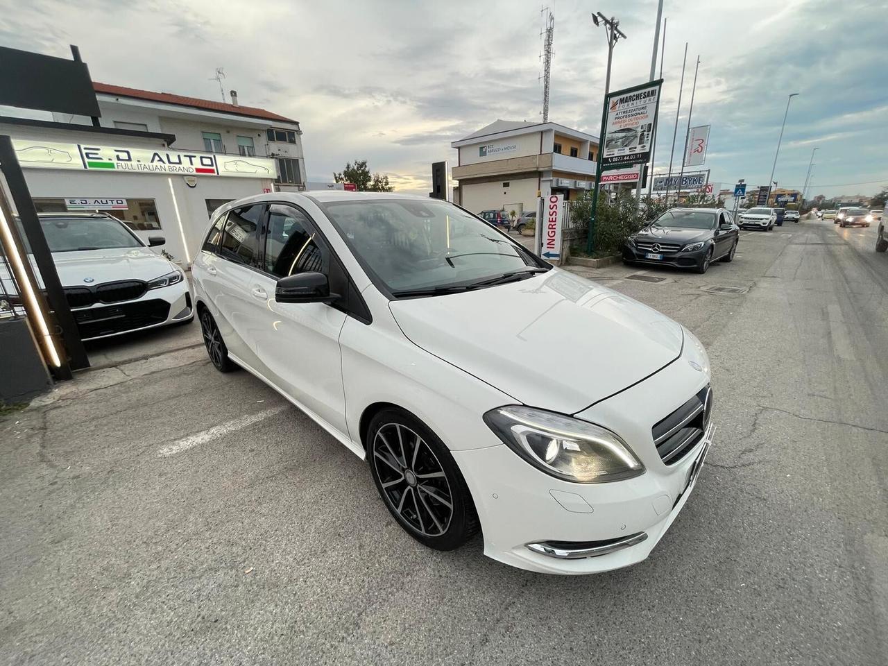Mercedes-benz B 250 200 Premium