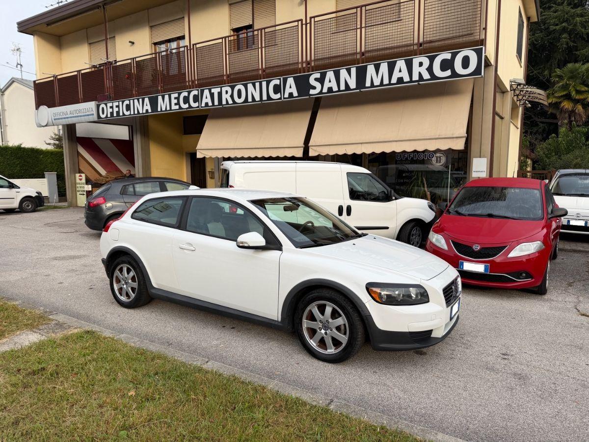VOLVO - C30 - 1.6 D DRIVe Kinetic #TAGLIANDICERTIFICATI