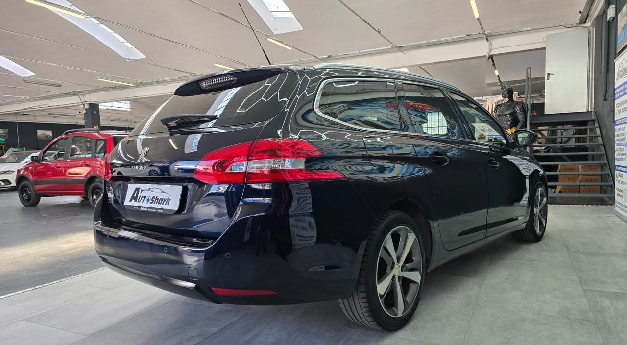 PEUGEOT 308 SW 1.2 TURBO BUSINESS 130CV