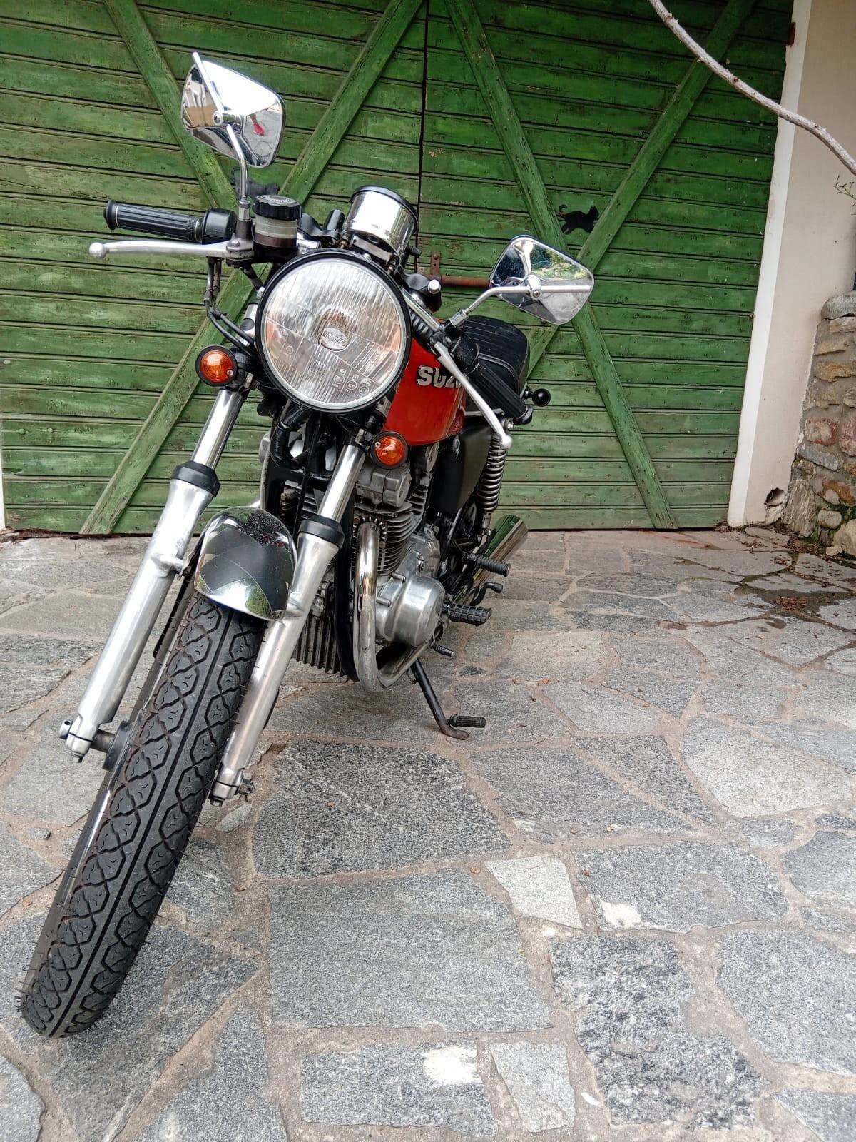 Suzuki GS 400