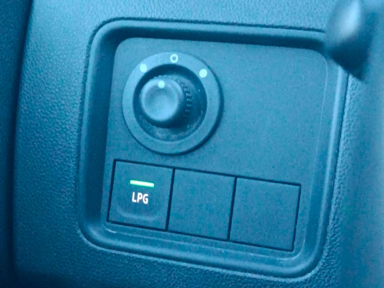 Dacia Duster 1.0 TCe 100 CV ECO-G Comfort DaciaPlus