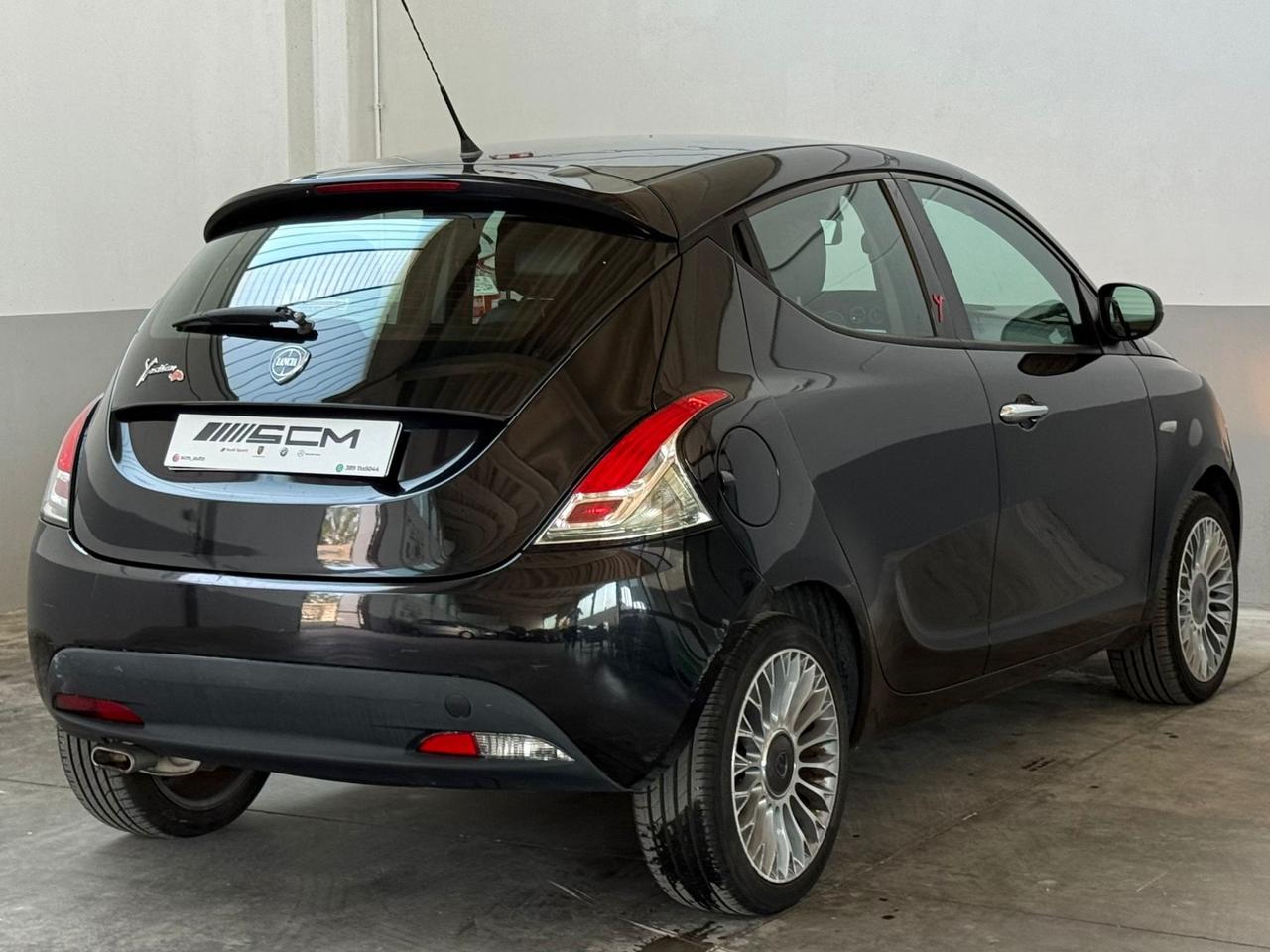 Lancia Ypsilon 1.2 69 CV 5 porte GPL Ecochic Unyca
