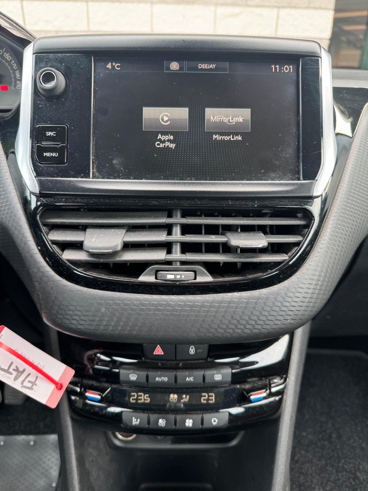 Peugeot 208 BlueHDi 100 5 porte GT Line