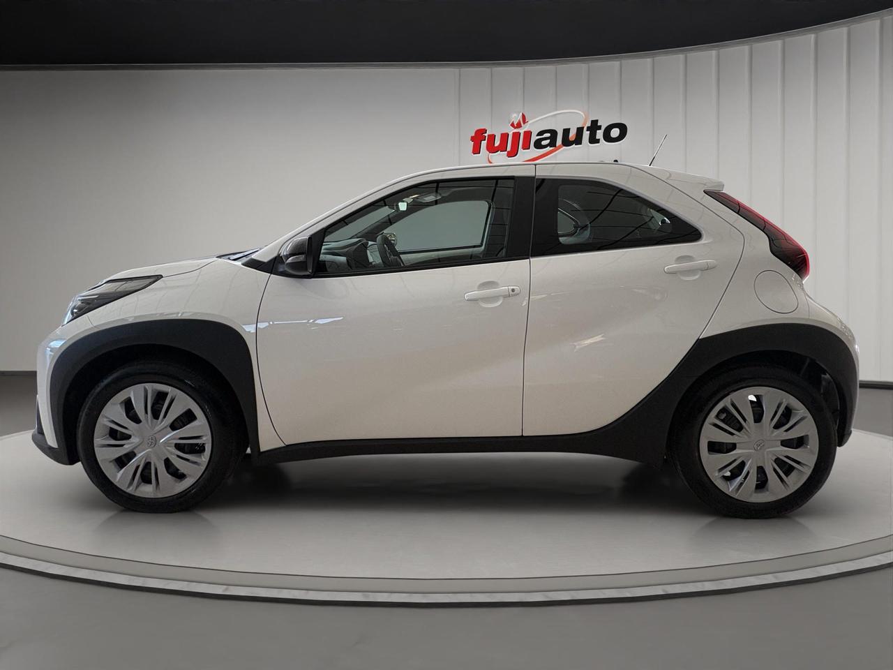 Toyota Aygo X 1.5 hybrid e-cvt