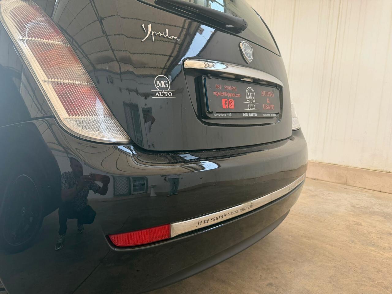Lancia Ypsilon 1.4 ELLE Ecochic BENZINA/GPL