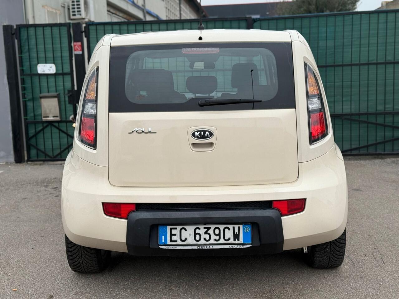 Kia Soul 1.6 benzina/gpl ok per neopatentati 2010