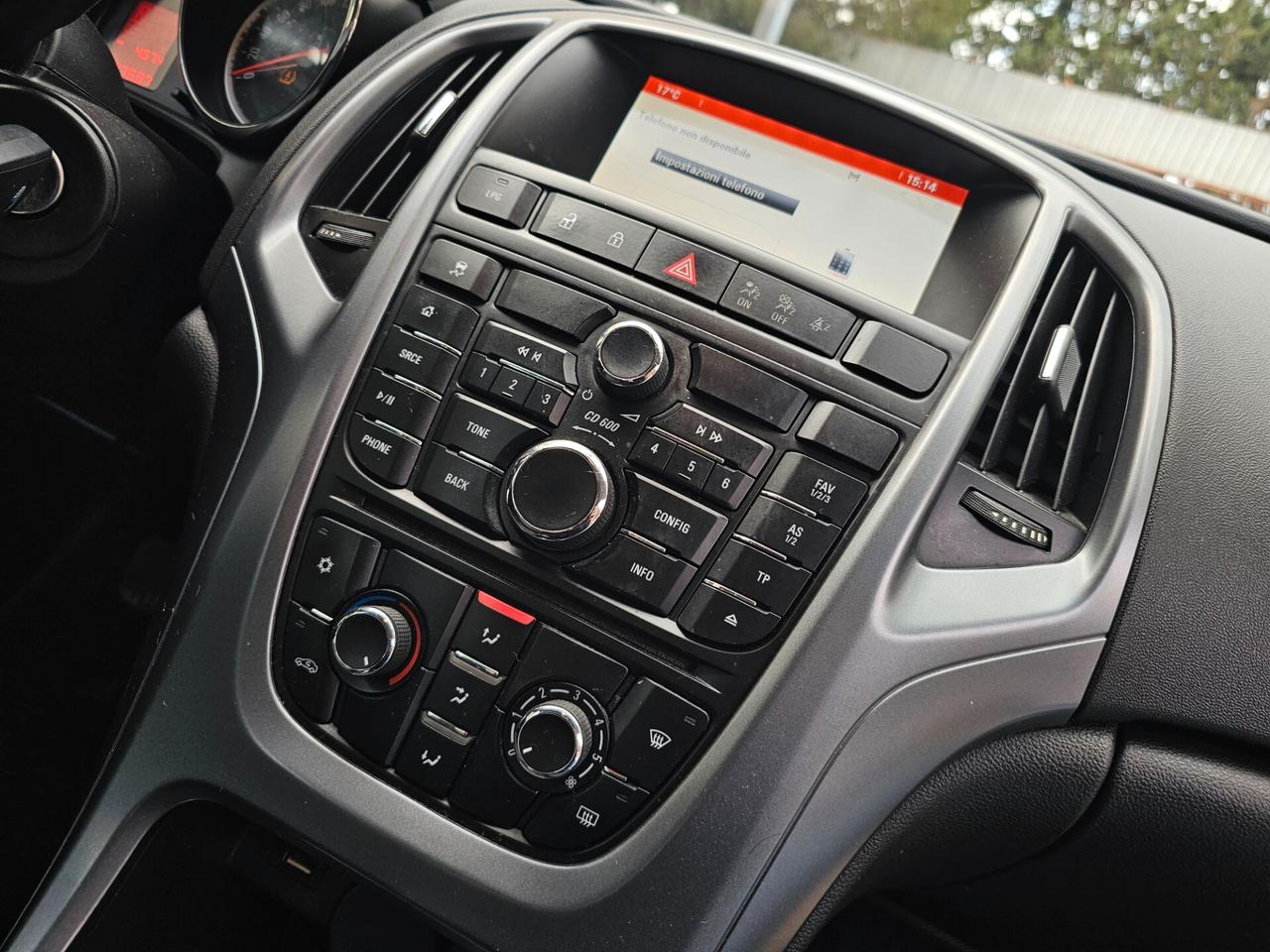 Opel Astra 1.4 Sports Tourer GPL Tech Elective