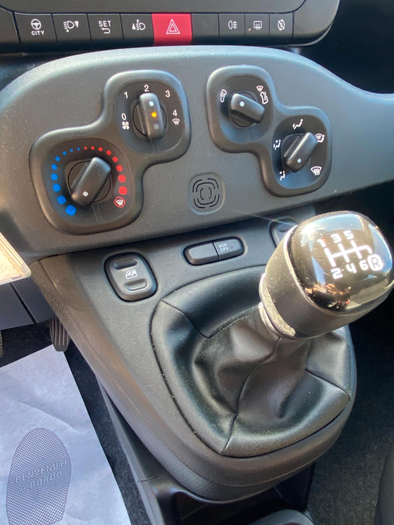 FIAT Panda 1.0 hybrid 5POSTI RadioBT - PREZZO REALE