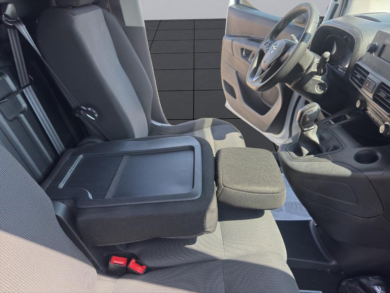Opel Combo 1.5 D 100CV(L1H1 PC-TN-) ALLESTITO OFFI INA MOBILE+PORTAPACCHI-SENSORI-CRUISE-PASSO CORTO