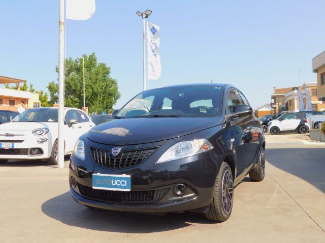 LANCIA Ypsilon 1.0 Hybrid Oro 70 CV Km. 4200 !!!!
