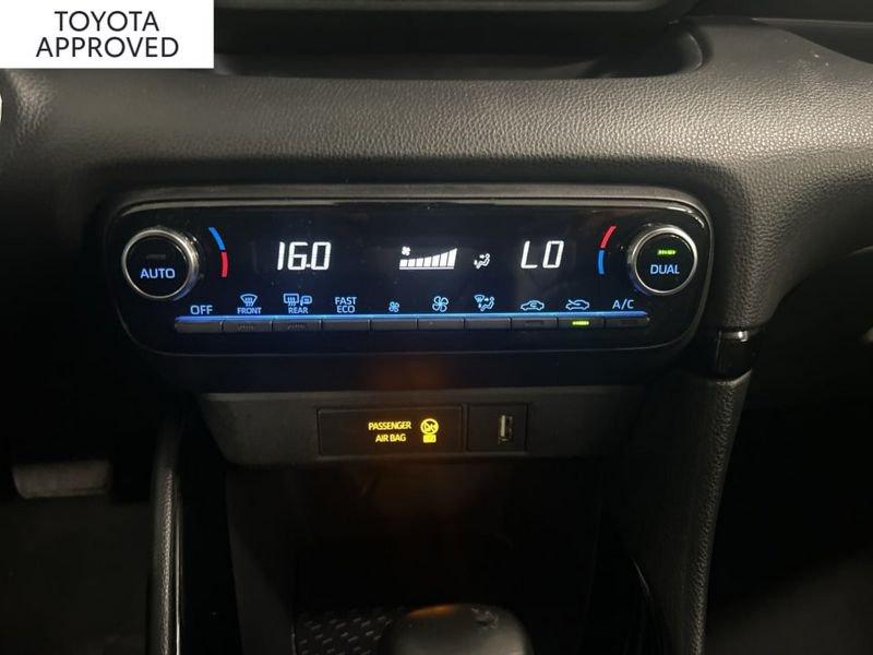 Toyota Yaris 1.5 HYBRID STYLE