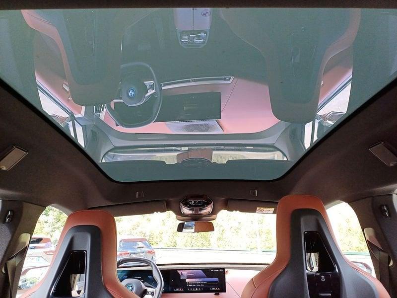 BMW iX BMW i XDRIVE50