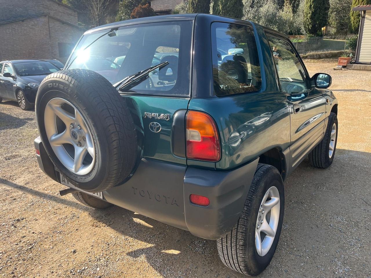 Toyota RAV 4 2.0 Benzina - Suv - 4x4