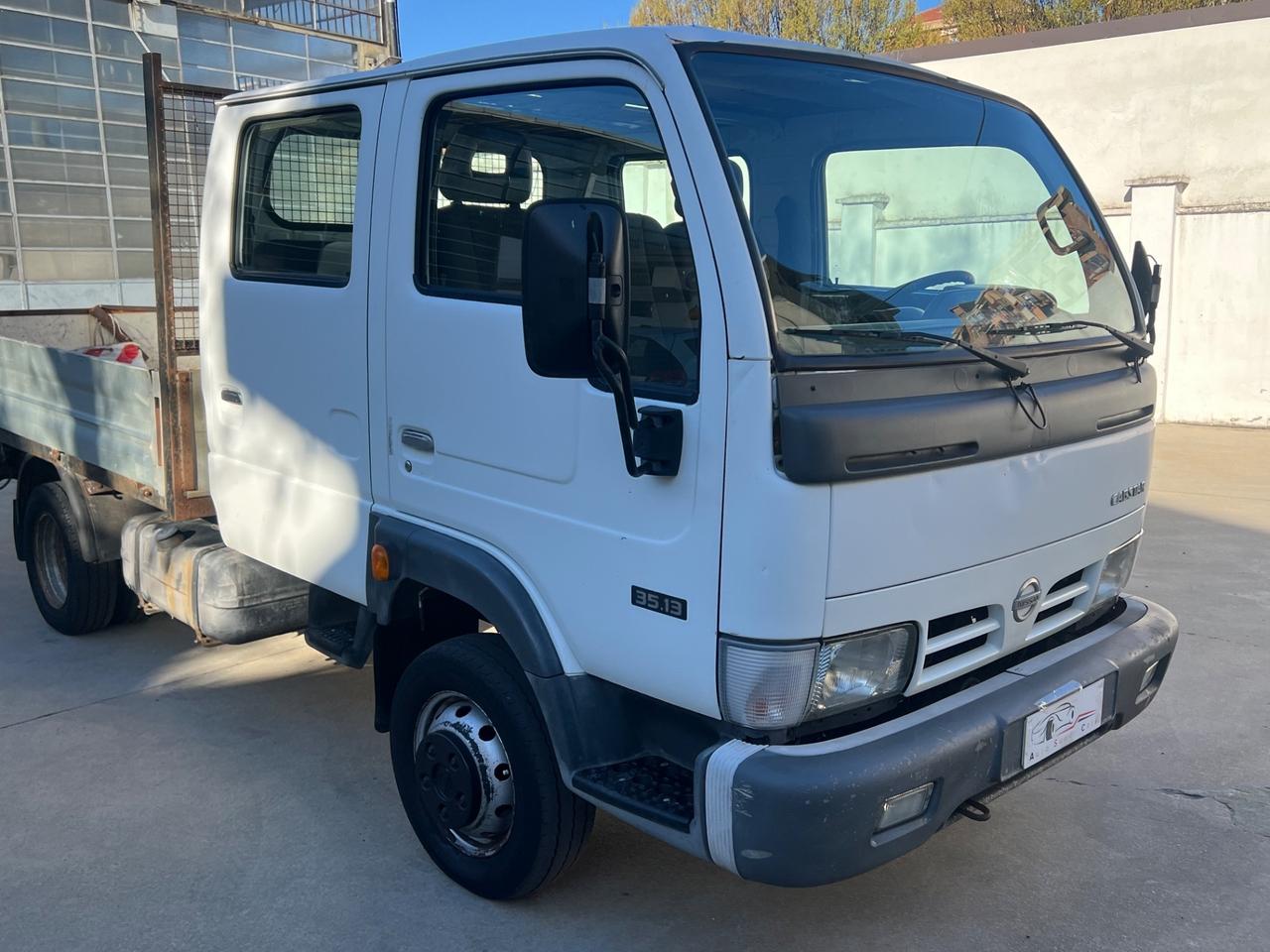 Nissan Cabstar 35.13 3.0 Tdi PM-DC-RG Cab. SL