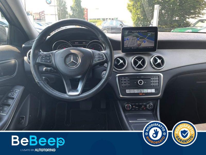 Mercedes-Benz GLA 200 D SPORT 4MATIC AUTO