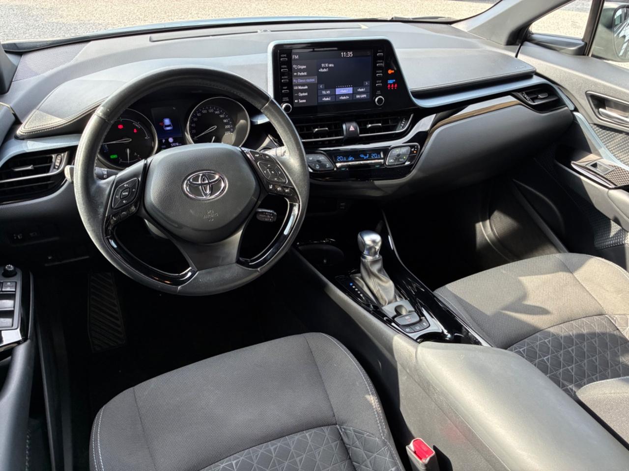 Toyota C-HR 1.8 Hybrid E-CVT Lounge