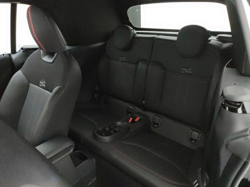 MINI Cooper 2.0 John Cooper Works JCW auto