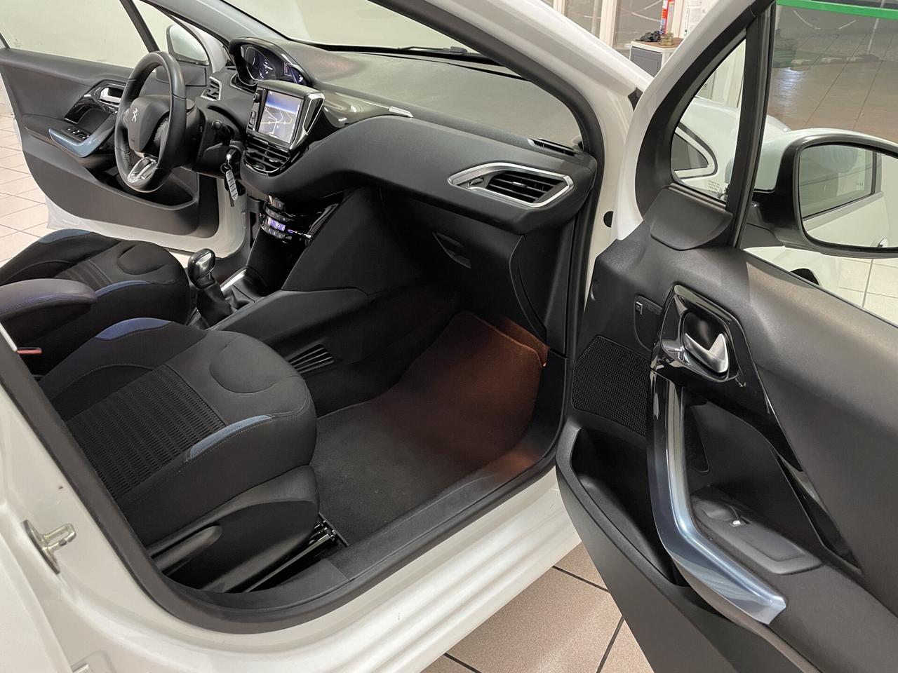 Peugeot 208 1.6 e-HDi 92 CV S&s 5 porte Allure