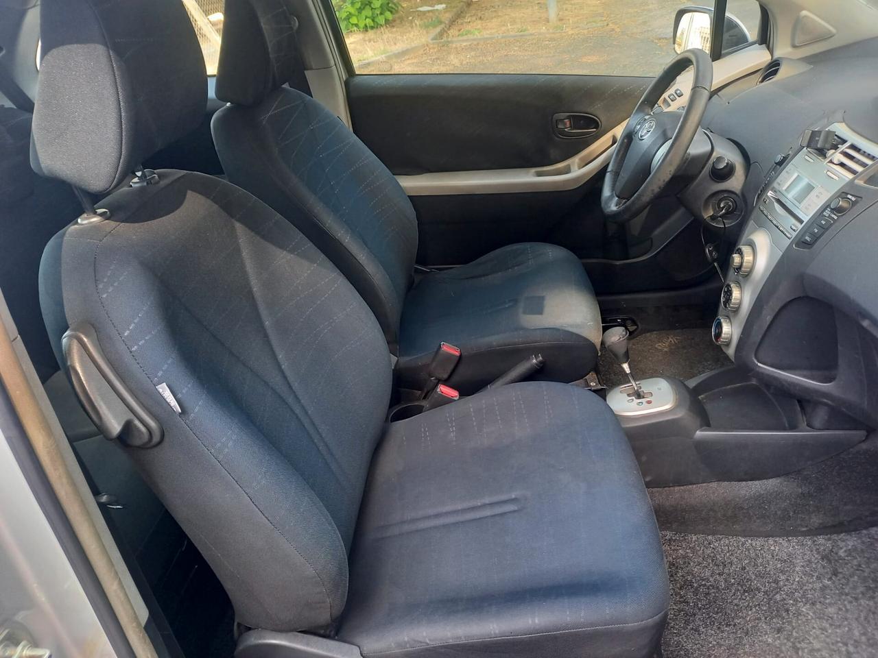 YARIS DIESEL CAMBIO AUTOMATICO UNIPRO 12 MESI GARANZIA