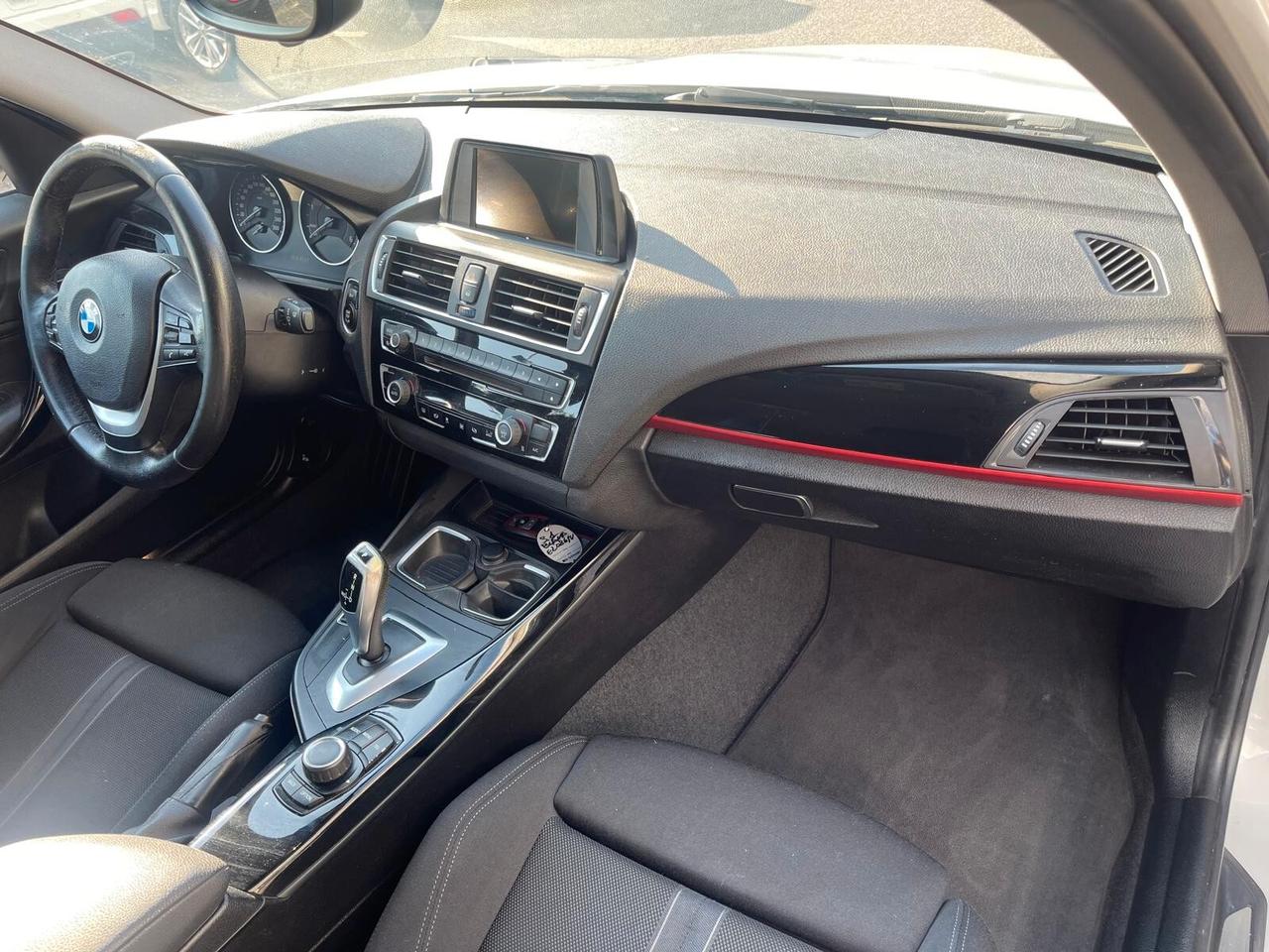 Bmw 118 118d 5p. Sport