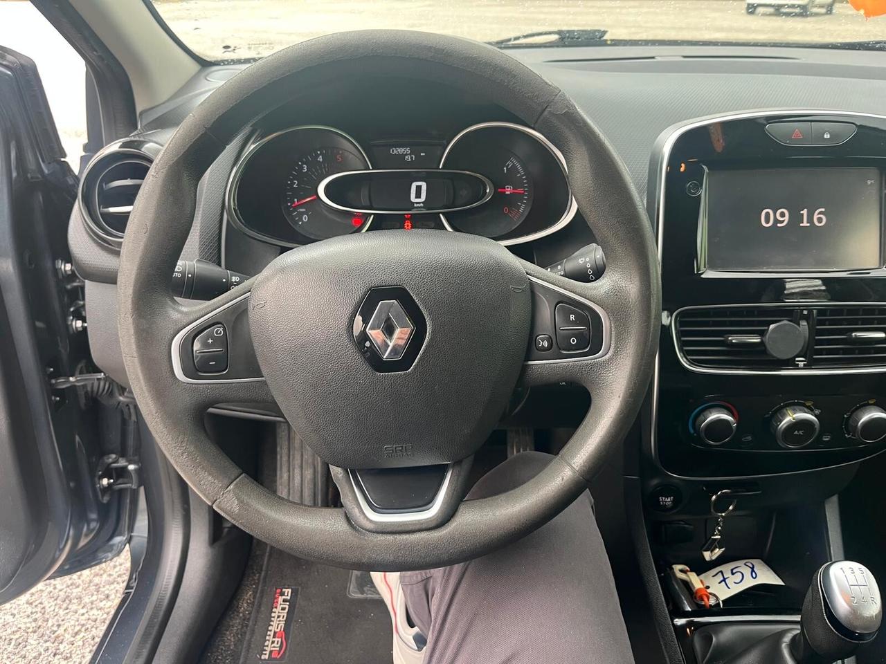 Renault Clio dCi 8V 75 CV Start&Stop 5 porte Energy Duel