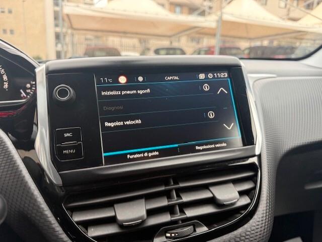 Peugeot 2008 BlueHDi 100 S&S Allure