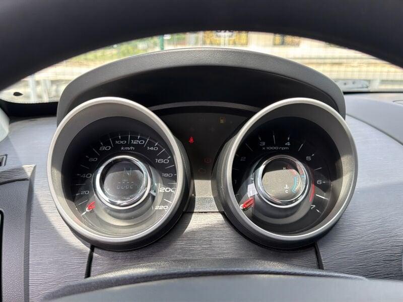 Mahindra XUV500 XUV500 2.2 16v W8 awd 7p.ti M1 E6