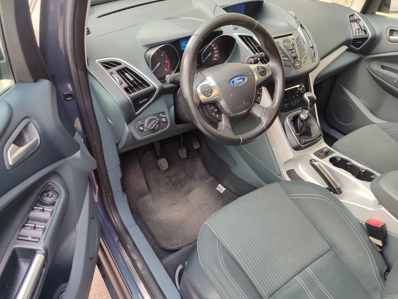 Ford C-Max 1.6 TDCi 115CV Titanium Full