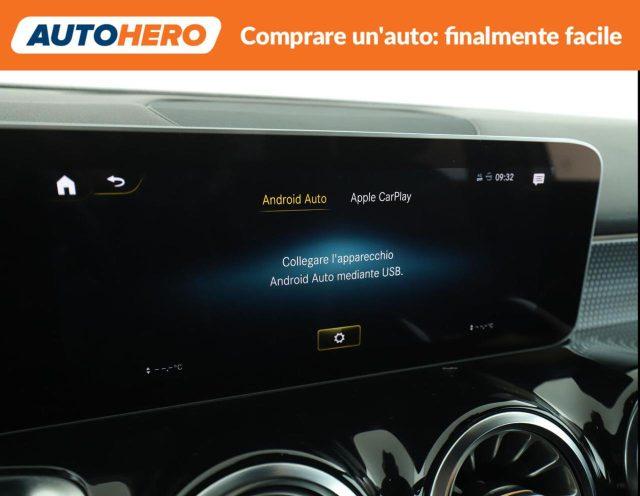 MERCEDES-BENZ GLB 200 d Automatic Business