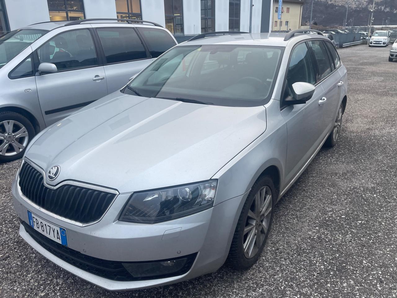Skoda Octavia 1.6 TDI CR 110 CV 4x4 Wagon Scout