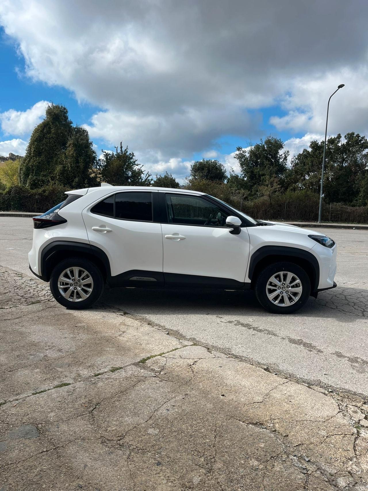 Toyota Yaris Cross HYBRID ACTIVE