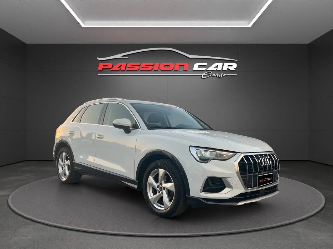Audi Q3 35 2.0 tdi Business Advanced s-tronic
